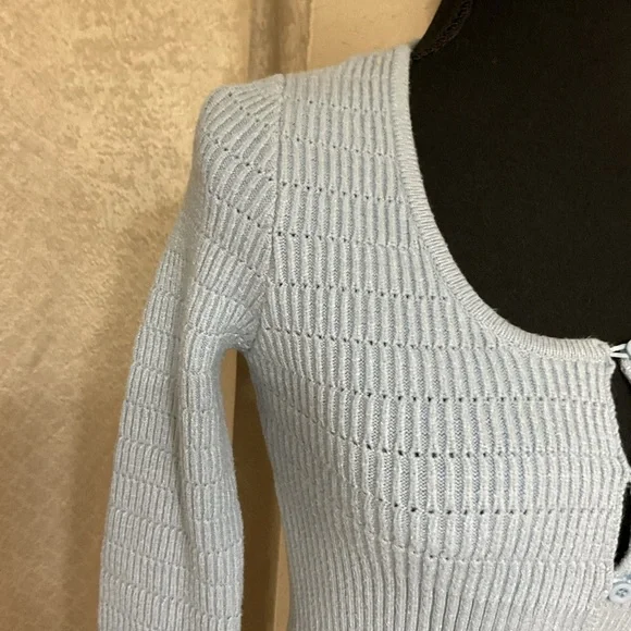 LA HEARTS knit sweater in light blue - Picture 2 of 6